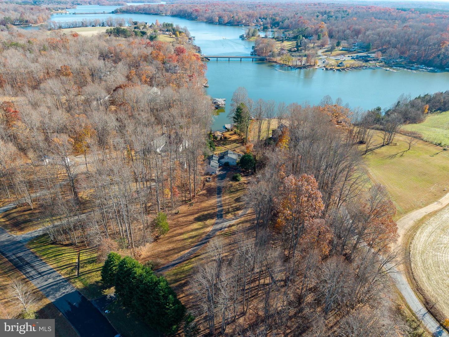 15408 SUNSET HARBOUR BLVD, MINERAL, Virginia 23117, 3 Bedrooms Bedrooms, ,4 BathroomsBathrooms,Residential,For sale,15408 SUNSET HARBOUR BLVD,VASP2037600 MLS # VASP2037600