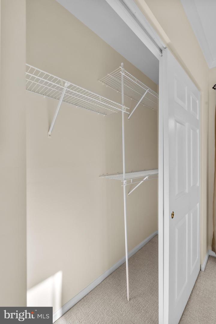 6990 FALLS REACH DR #313, FALLS CHURCH, Virginia 22043, 2 Bedrooms Bedrooms, 7 Rooms Rooms,2 BathroomsBathrooms,Residential,For sale,6990 FALLS REACH DR #313,VAFX2279274 MLS # VAFX2279274