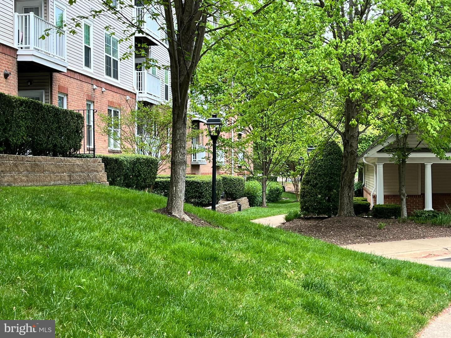 6990 FALLS REACH DR #313, FALLS CHURCH, Virginia 22043, 2 Bedrooms Bedrooms, 7 Rooms Rooms,2 BathroomsBathrooms,Residential,For sale,6990 FALLS REACH DR #313,VAFX2279274 MLS # VAFX2279274