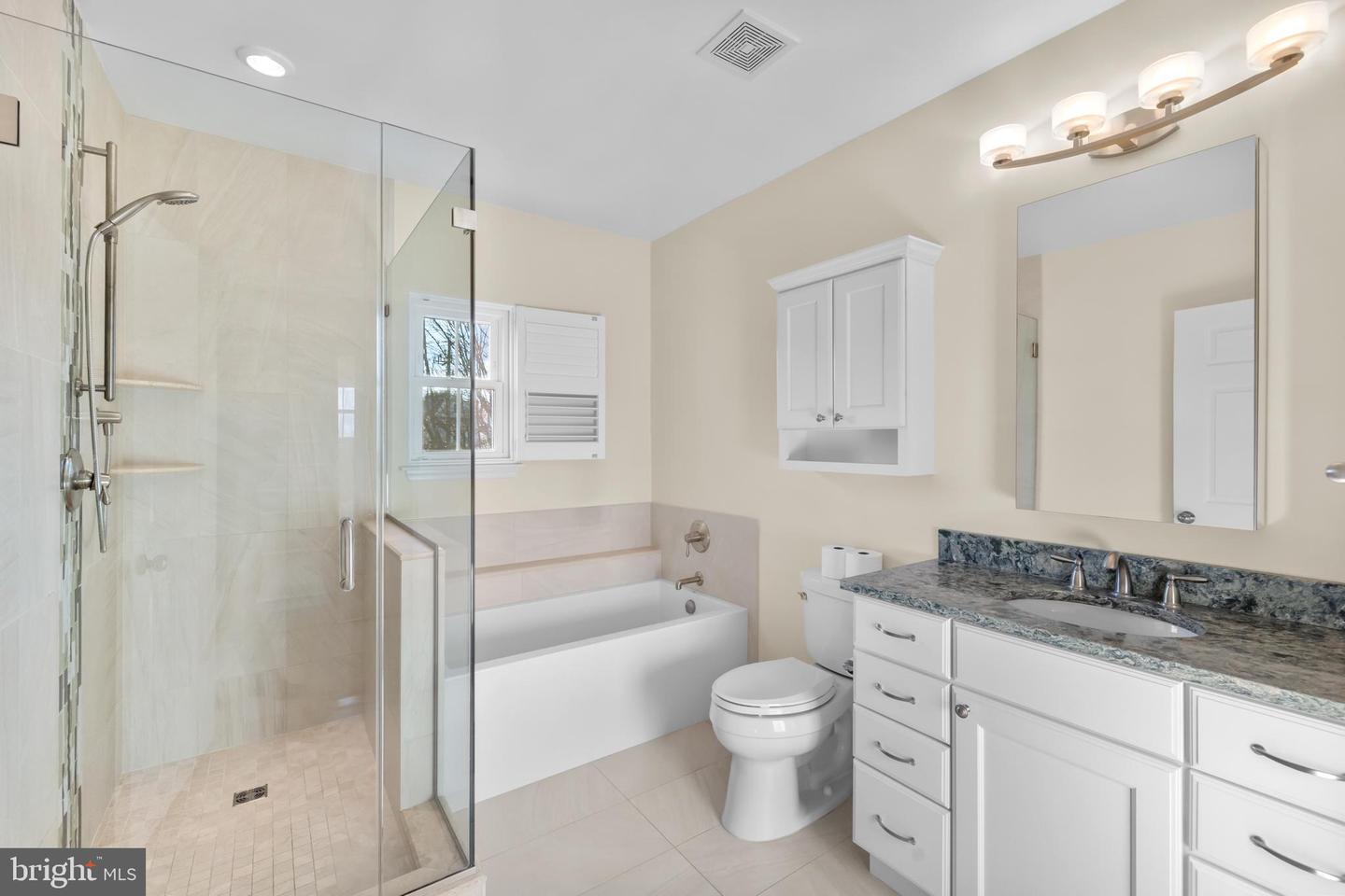 6990 FALLS REACH DR #313, FALLS CHURCH, Virginia 22043, 2 Bedrooms Bedrooms, 7 Rooms Rooms,2 BathroomsBathrooms,Residential,For sale,6990 FALLS REACH DR #313,VAFX2279274 MLS # VAFX2279274