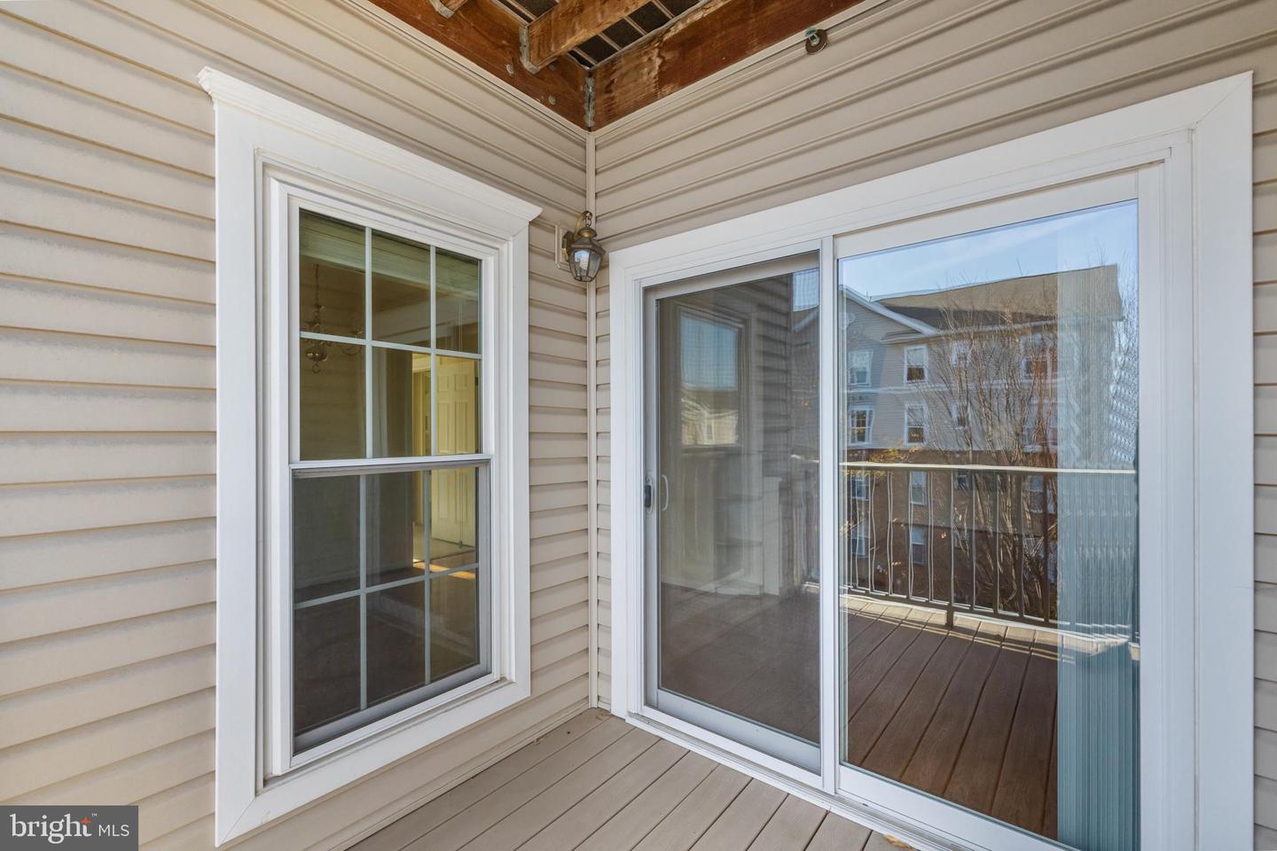 6990 FALLS REACH DR #313, FALLS CHURCH, Virginia 22043, 2 Bedrooms Bedrooms, 7 Rooms Rooms,2 BathroomsBathrooms,Residential,For sale,6990 FALLS REACH DR #313,VAFX2279274 MLS # VAFX2279274