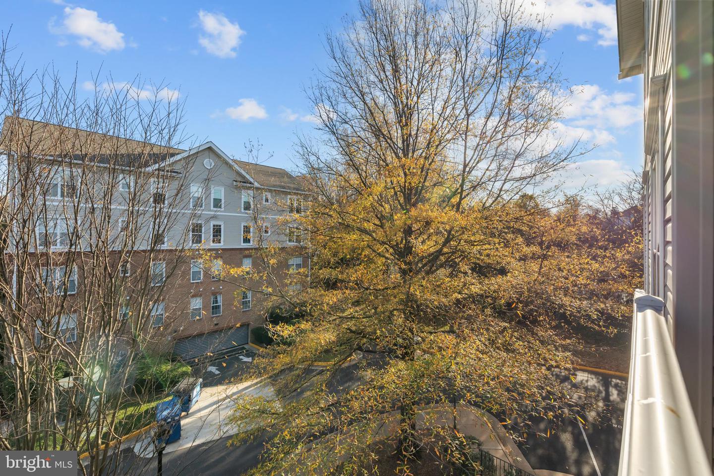 6990 FALLS REACH DR #313, FALLS CHURCH, Virginia 22043, 2 Bedrooms Bedrooms, 7 Rooms Rooms,2 BathroomsBathrooms,Residential,For sale,6990 FALLS REACH DR #313,VAFX2279274 MLS # VAFX2279274