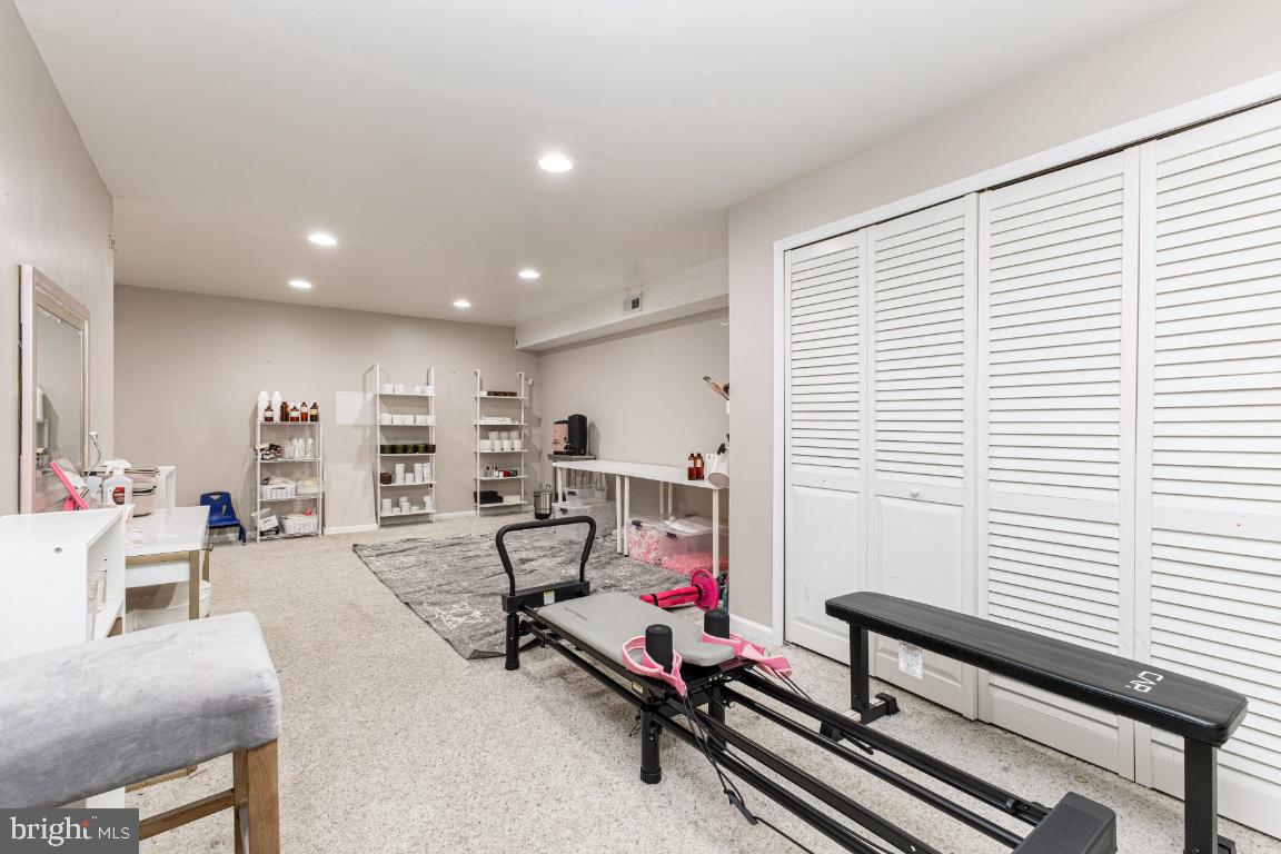 3390 MYSTIC CT, DUMFRIES, Virginia 22026, 4 Bedrooms Bedrooms, ,3 BathroomsBathrooms,Residential,For sale,3390 MYSTIC CT,VAPW2107826 MLS # VAPW2107826