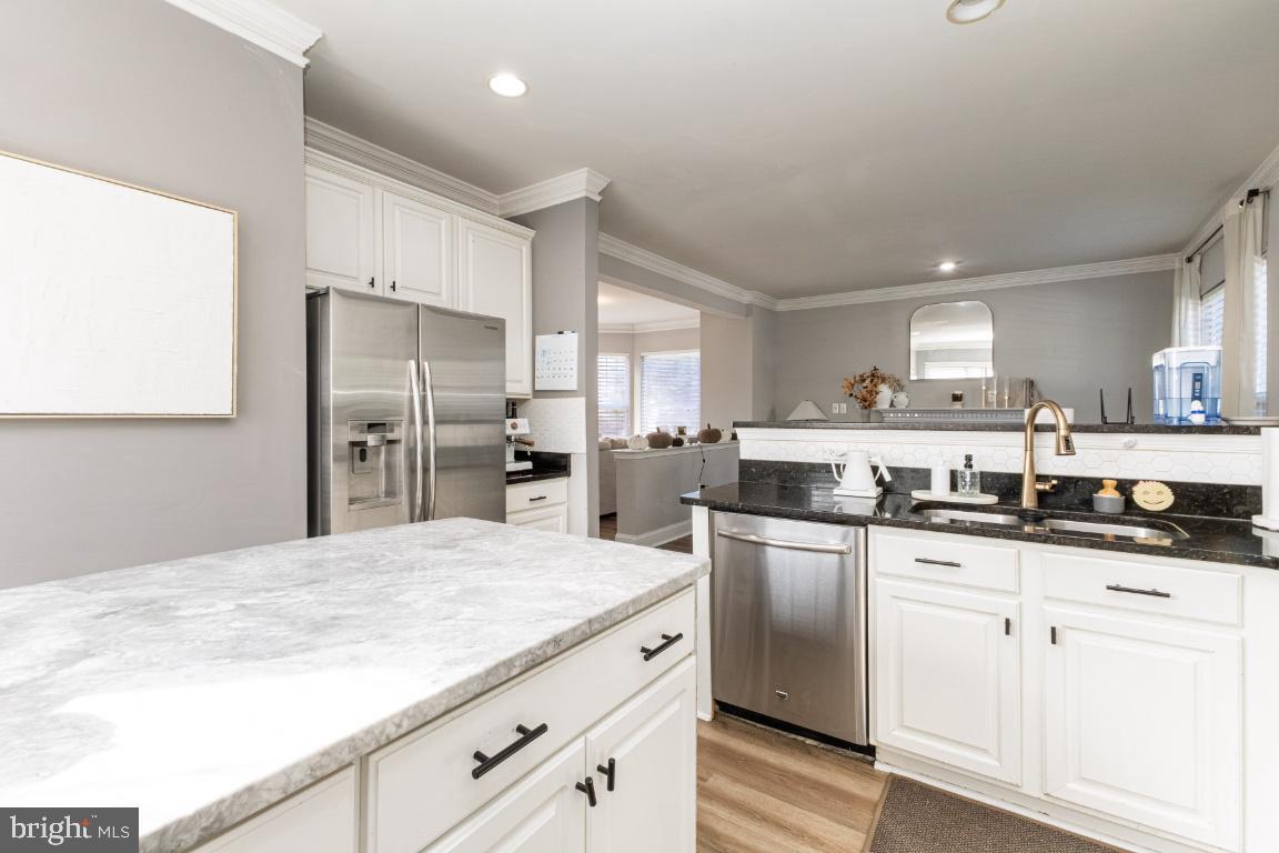 3390 MYSTIC CT, DUMFRIES, Virginia 22026, 4 Bedrooms Bedrooms, ,3 BathroomsBathrooms,Residential,For sale,3390 MYSTIC CT,VAPW2107826 MLS # VAPW2107826