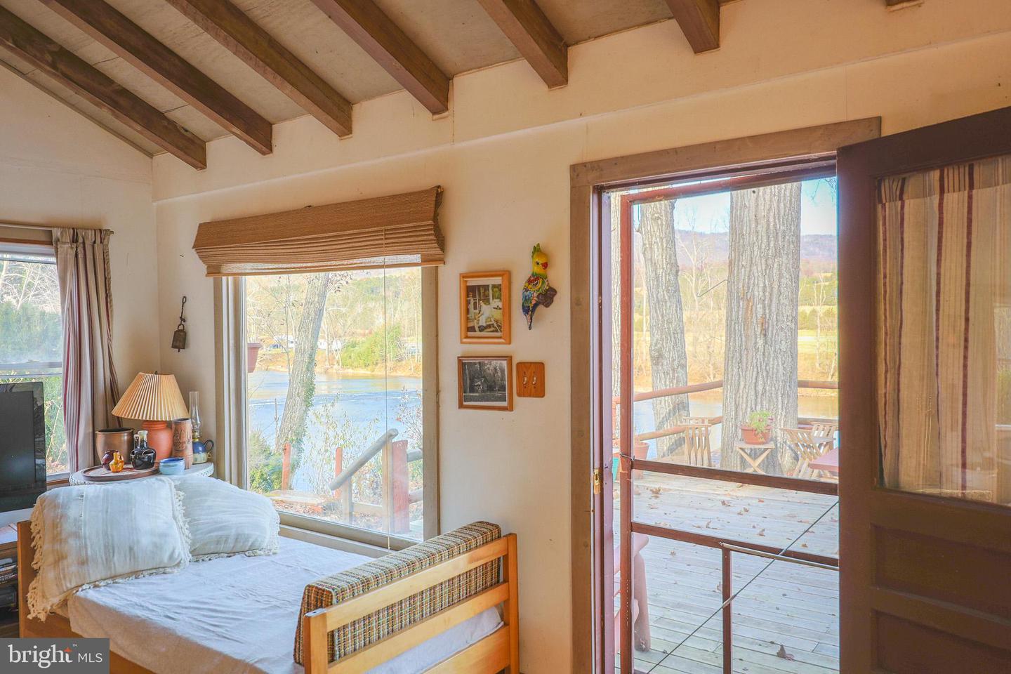 900 RIVER LODGE RD, LURAY, Virginia 22835, 1 Bedroom Bedrooms, ,1 BathroomBathrooms,Residential,For sale,900 RIVER LODGE RD,VAPA2005596 MLS # VAPA2005596