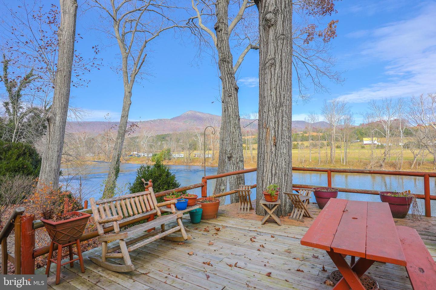 900 RIVER LODGE RD, LURAY, Virginia 22835, 1 Bedroom Bedrooms, ,1 BathroomBathrooms,Residential,For sale,900 RIVER LODGE RD,VAPA2005596 MLS # VAPA2005596