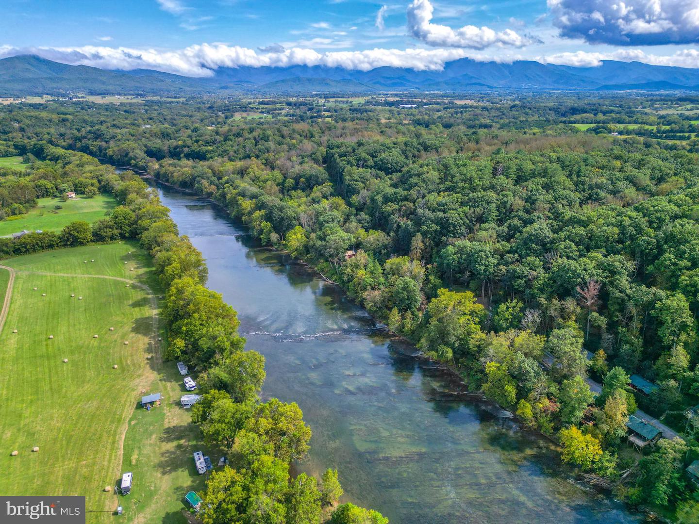 900 RIVER LODGE RD, LURAY, Virginia 22835, 1 Bedroom Bedrooms, ,1 BathroomBathrooms,Residential,For sale,900 RIVER LODGE RD,VAPA2005596 MLS # VAPA2005596