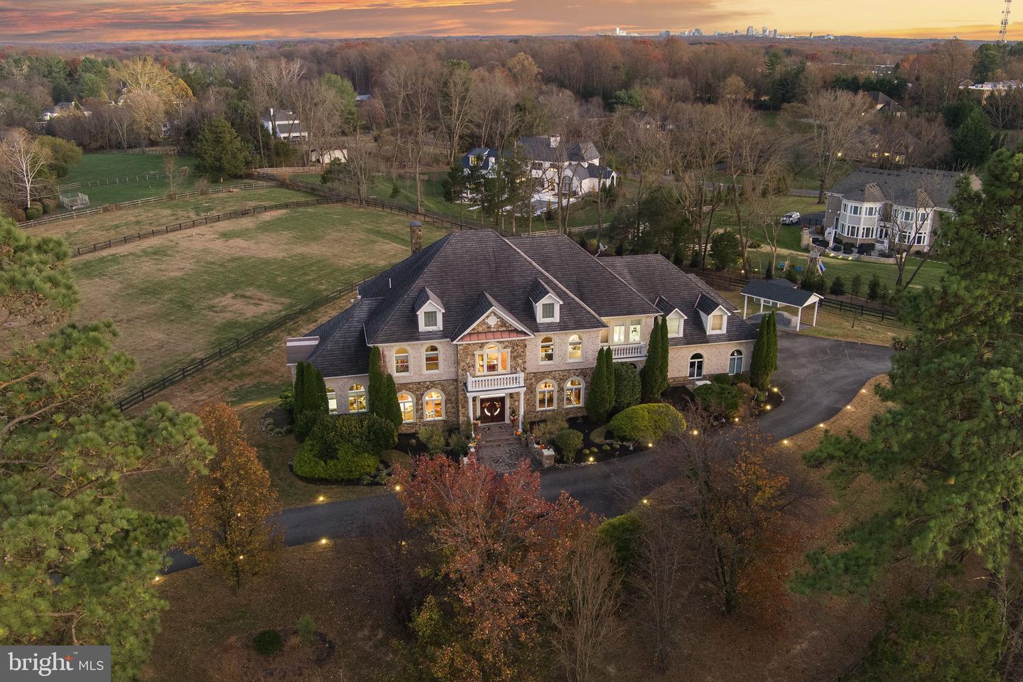 627 WALKER RD, GREAT FALLS, Virginia 22066, 6 Bedrooms Bedrooms, ,6 BathroomsBathrooms,Residential,For sale,627 WALKER RD,VAFX2278980 MLS # VAFX2278980 627 WALKER RD, GREAT FALLS, Virginia 22066, 6 Bedrooms Bedrooms, ,6 BathroomsBathrooms,Residential,For sale,627 WALKER RD,VAFX2278980 MLS # VAFX2278980