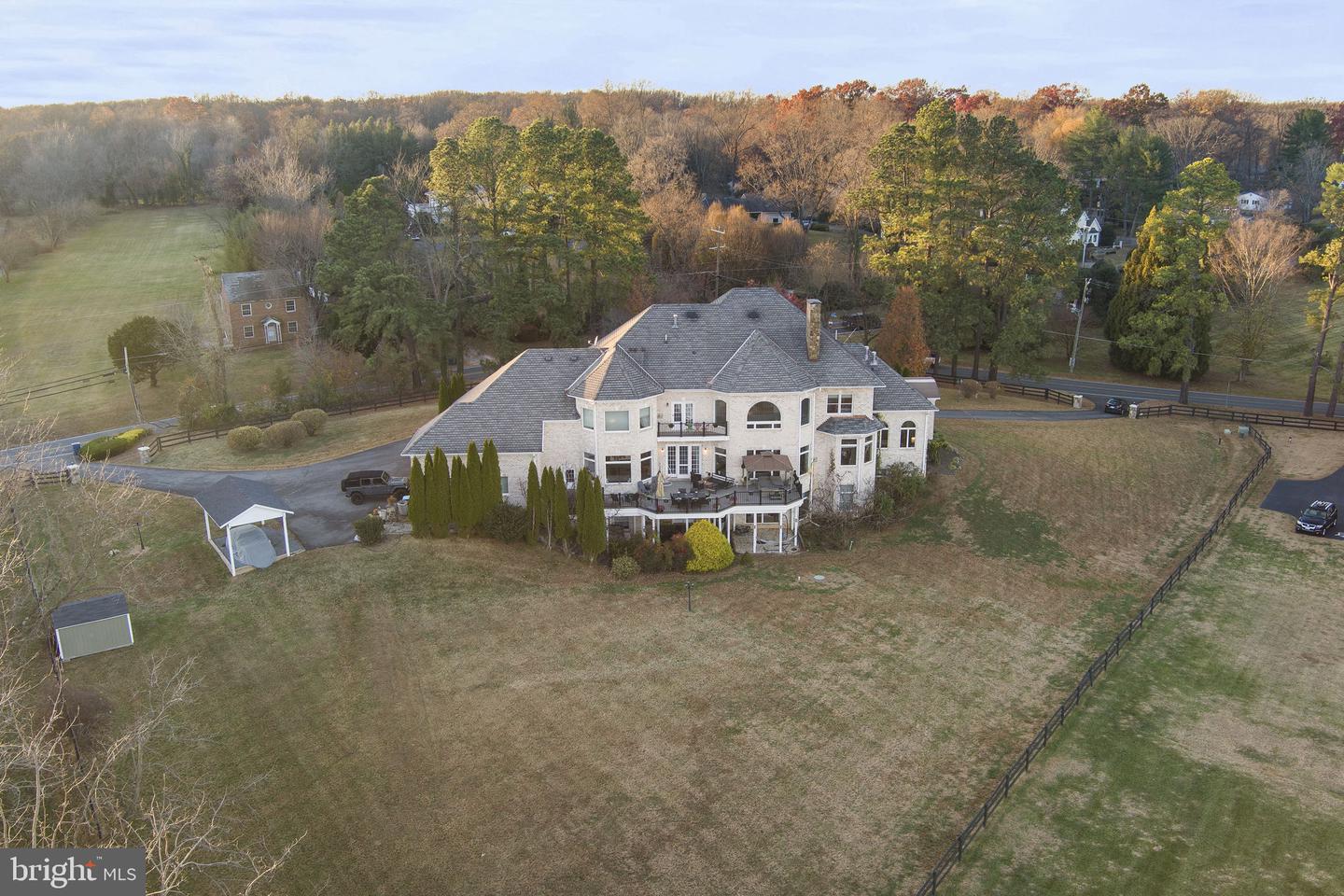 627 WALKER RD, GREAT FALLS, Virginia 22066, 6 Bedrooms Bedrooms, ,6 BathroomsBathrooms,Residential,For sale,627 WALKER RD,VAFX2278980 MLS # VAFX2278980 627 WALKER RD, GREAT FALLS, Virginia 22066, 6 Bedrooms Bedrooms, ,6 BathroomsBathrooms,Residential,For sale,627 WALKER RD,VAFX2278980 MLS # VAFX2278980