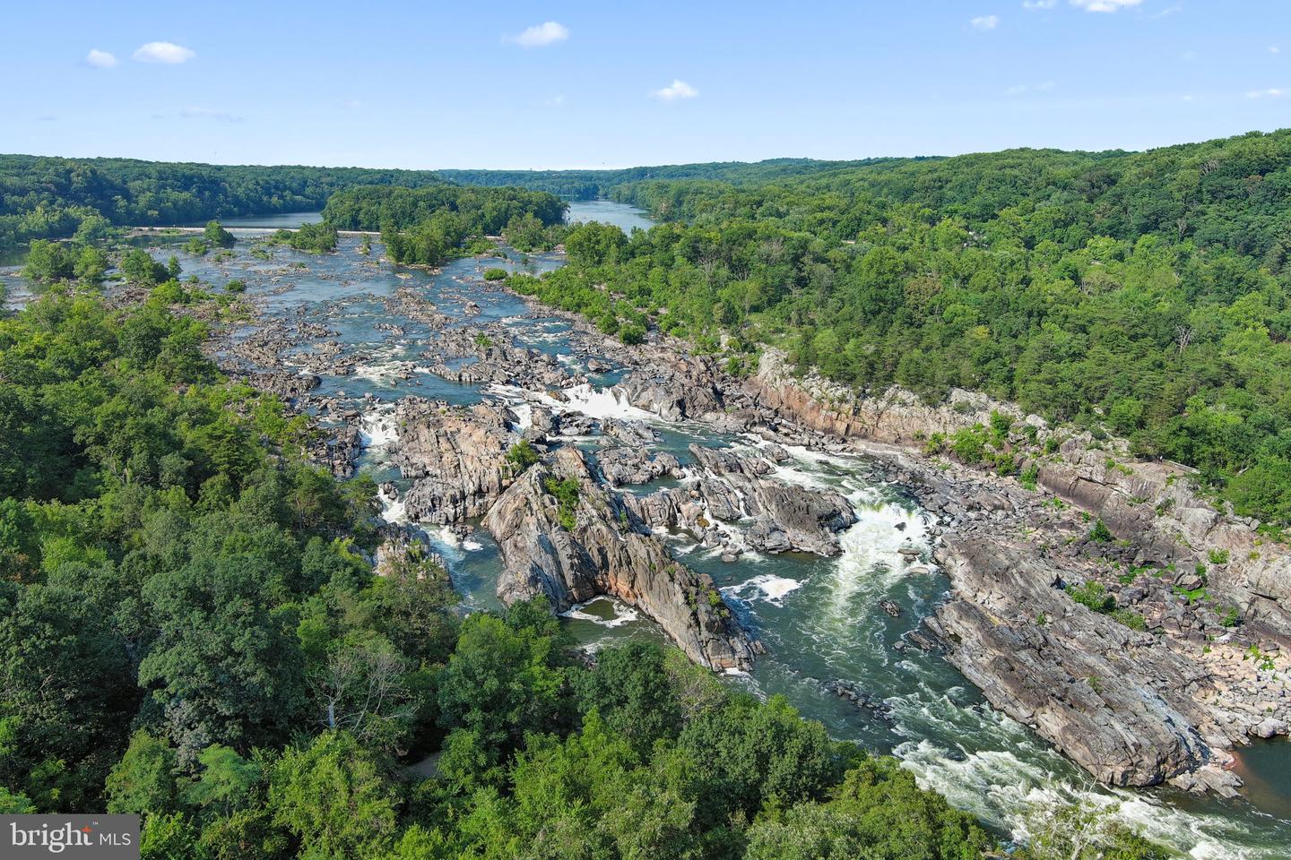 627 WALKER RD, GREAT FALLS, Virginia 22066, 6 Bedrooms Bedrooms, ,6 BathroomsBathrooms,Residential,For sale,627 WALKER RD,VAFX2278980 MLS # VAFX2278980 627 WALKER RD, GREAT FALLS, Virginia 22066, 6 Bedrooms Bedrooms, ,6 BathroomsBathrooms,Residential,For sale,627 WALKER RD,VAFX2278980 MLS # VAFX2278980