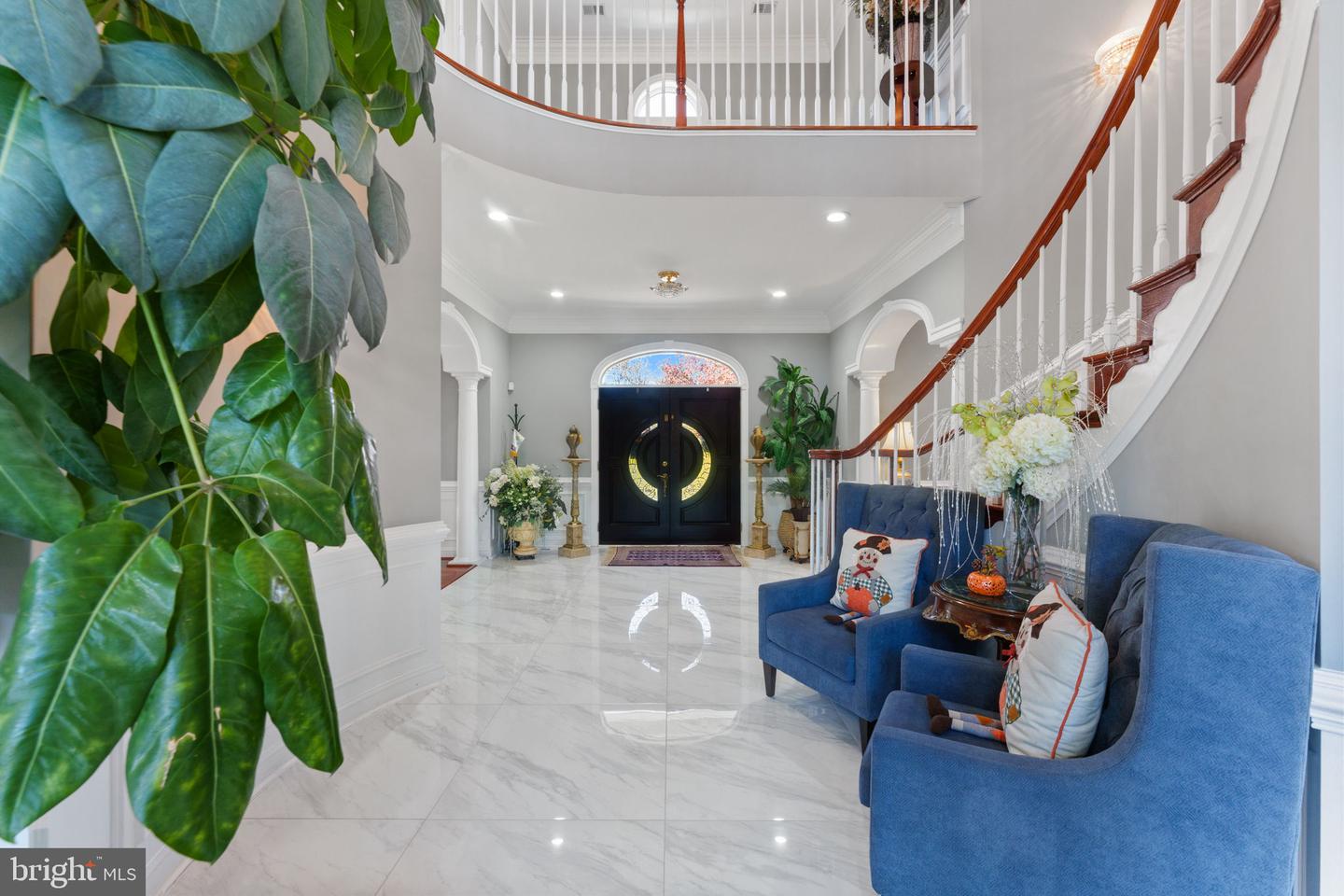 627 WALKER RD, GREAT FALLS, Virginia 22066, 6 Bedrooms Bedrooms, ,6 BathroomsBathrooms,Residential,For sale,627 WALKER RD,VAFX2278980 MLS # VAFX2278980 627 WALKER RD, GREAT FALLS, Virginia 22066, 6 Bedrooms Bedrooms, ,6 BathroomsBathrooms,Residential,For sale,627 WALKER RD,VAFX2278980 MLS # VAFX2278980