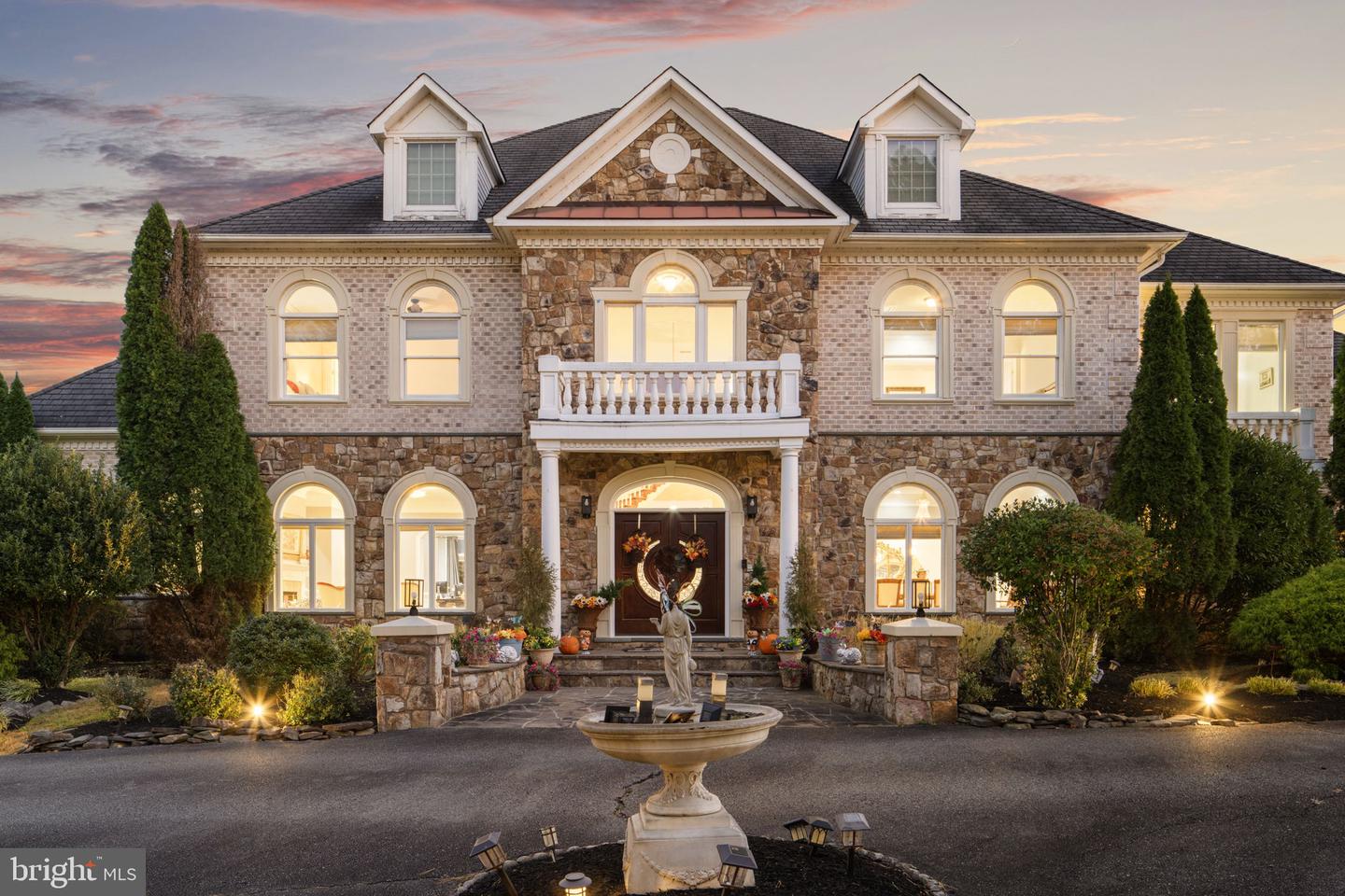 627 WALKER RD, GREAT FALLS, Virginia 22066, 6 Bedrooms Bedrooms, ,6 BathroomsBathrooms,Residential,For sale,627 WALKER RD,VAFX2278980 MLS # VAFX2278980 627 WALKER RD, GREAT FALLS, Virginia 22066, 6 Bedrooms Bedrooms, ,6 BathroomsBathrooms,Residential,For sale,627 WALKER RD,VAFX2278980 MLS # VAFX2278980