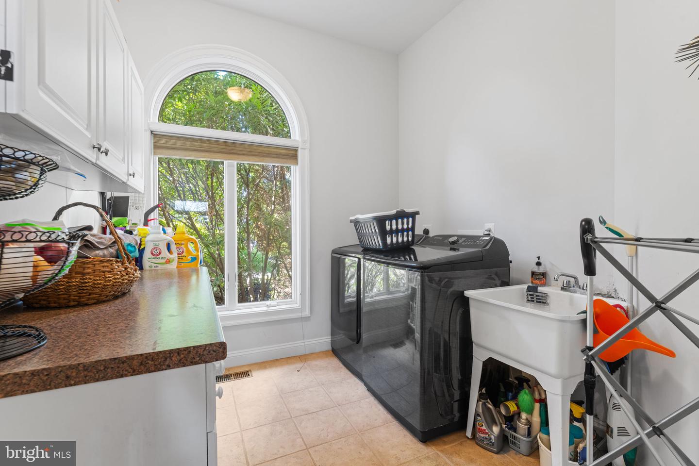 627 WALKER RD, GREAT FALLS, Virginia 22066, 6 Bedrooms Bedrooms, ,6 BathroomsBathrooms,Residential,For sale,627 WALKER RD,VAFX2278980 MLS # VAFX2278980 627 WALKER RD, GREAT FALLS, Virginia 22066, 6 Bedrooms Bedrooms, ,6 BathroomsBathrooms,Residential,For sale,627 WALKER RD,VAFX2278980 MLS # VAFX2278980