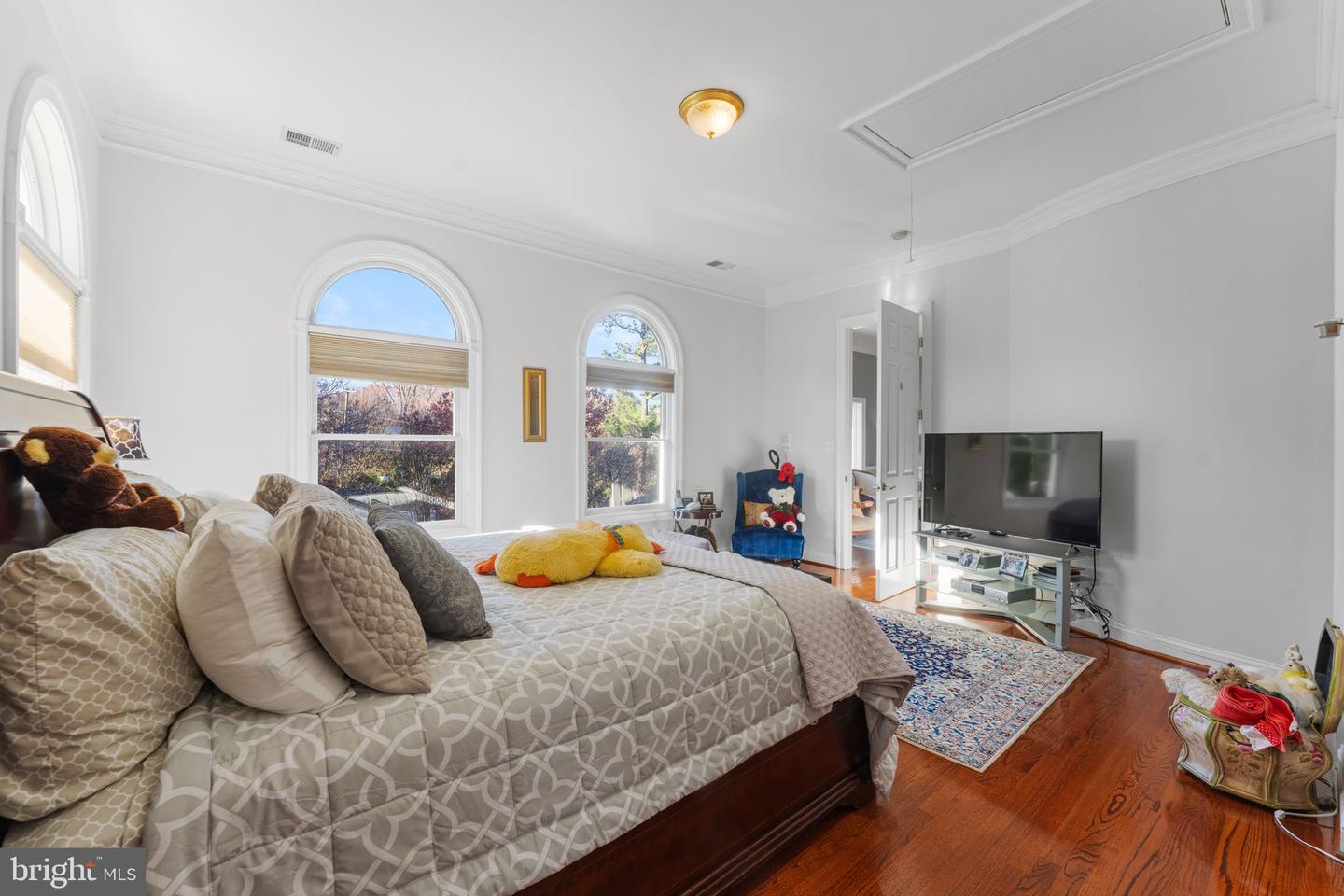 627 WALKER RD, GREAT FALLS, Virginia 22066, 6 Bedrooms Bedrooms, ,6 BathroomsBathrooms,Residential,For sale,627 WALKER RD,VAFX2278980 MLS # VAFX2278980 627 WALKER RD, GREAT FALLS, Virginia 22066, 6 Bedrooms Bedrooms, ,6 BathroomsBathrooms,Residential,For sale,627 WALKER RD,VAFX2278980 MLS # VAFX2278980