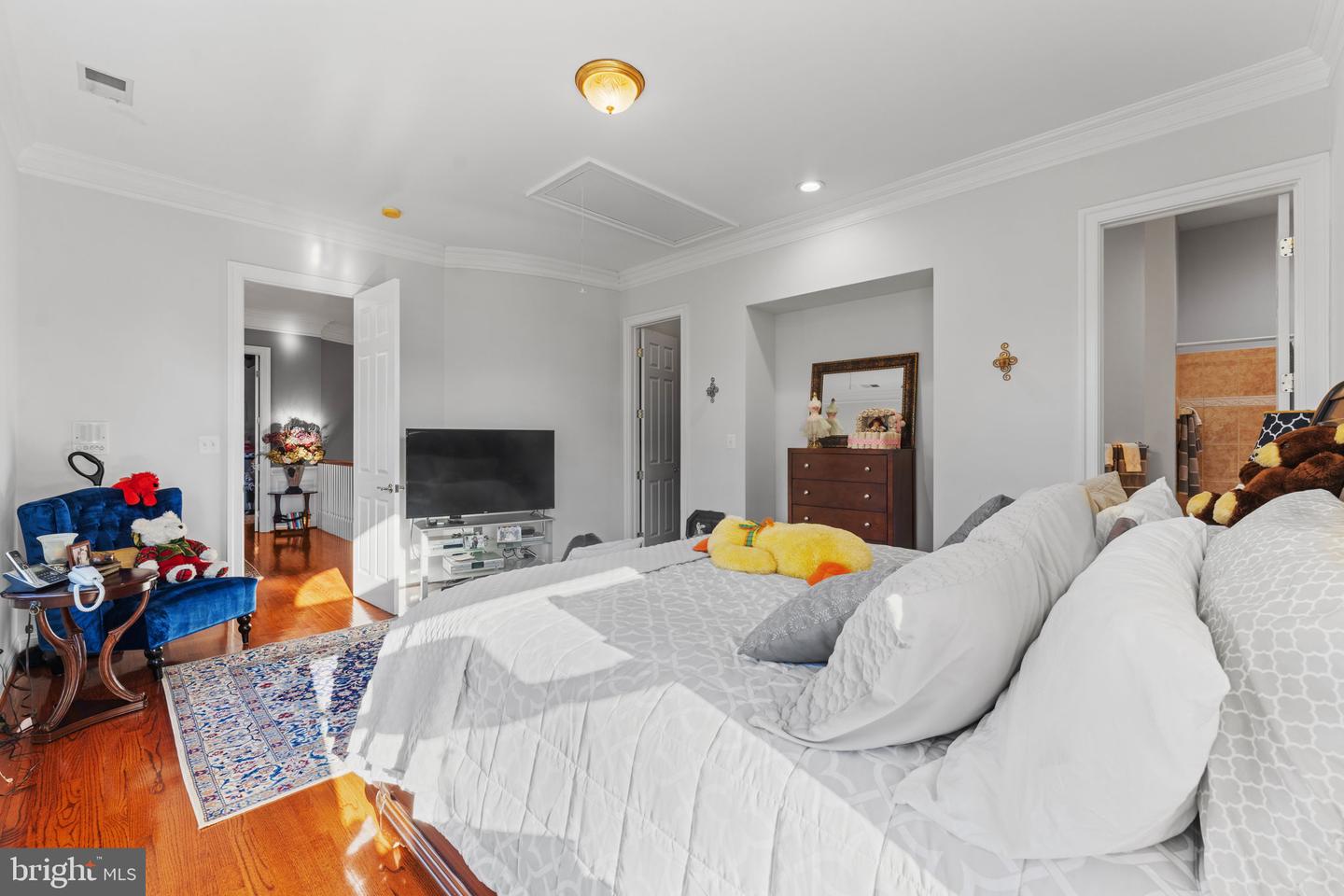 627 WALKER RD, GREAT FALLS, Virginia 22066, 6 Bedrooms Bedrooms, ,6 BathroomsBathrooms,Residential,For sale,627 WALKER RD,VAFX2278980 MLS # VAFX2278980 627 WALKER RD, GREAT FALLS, Virginia 22066, 6 Bedrooms Bedrooms, ,6 BathroomsBathrooms,Residential,For sale,627 WALKER RD,VAFX2278980 MLS # VAFX2278980