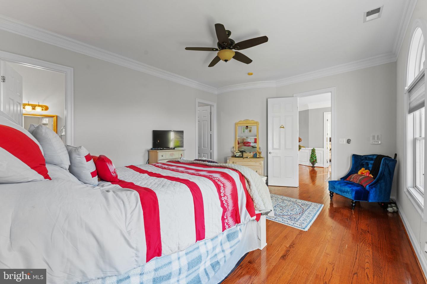 627 WALKER RD, GREAT FALLS, Virginia 22066, 6 Bedrooms Bedrooms, ,6 BathroomsBathrooms,Residential,For sale,627 WALKER RD,VAFX2278980 MLS # VAFX2278980 627 WALKER RD, GREAT FALLS, Virginia 22066, 6 Bedrooms Bedrooms, ,6 BathroomsBathrooms,Residential,For sale,627 WALKER RD,VAFX2278980 MLS # VAFX2278980