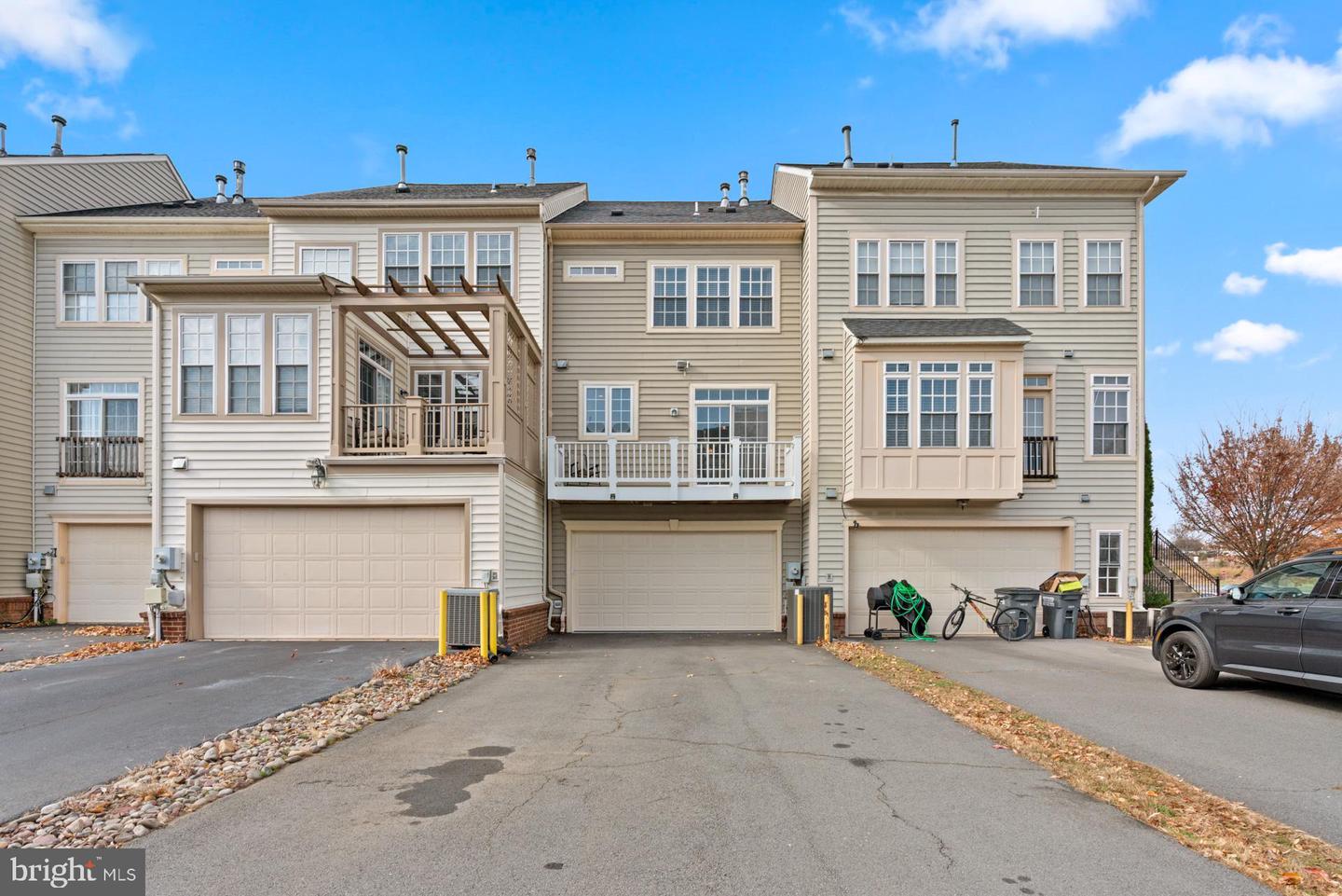 10423 RIFLE RD, BRISTOW, Virginia 20136, 3 Bedrooms Bedrooms, ,2 BathroomsBathrooms,Residential,For sale,10423 RIFLE RD,VAPW2107728 MLS # VAPW2107728 10423 RIFLE RD, BRISTOW, Virginia 20136, 3 Bedrooms Bedrooms, ,2 BathroomsBathrooms,Residential,For sale,10423 RIFLE RD,VAPW2107728 MLS # VAPW2107728