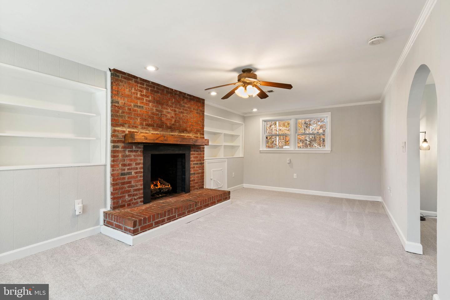 11106 LAKE JACKSON DR, MANASSAS, Virginia 20111, 4 Bedrooms Bedrooms, ,1 BathroomBathrooms,Residential,For sale,11106 LAKE JACKSON DR,VAPW2107732 MLS # VAPW2107732