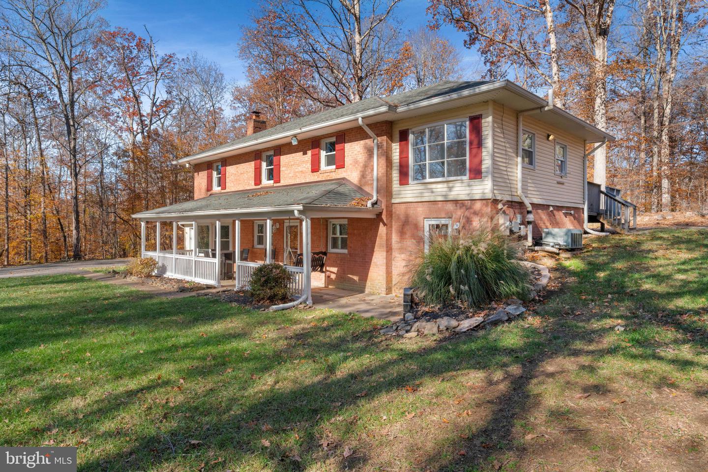 11106 LAKE JACKSON DR, MANASSAS, Virginia 20111, 4 Bedrooms Bedrooms, ,1 BathroomBathrooms,Residential,For sale,11106 LAKE JACKSON DR,VAPW2107732 MLS # VAPW2107732