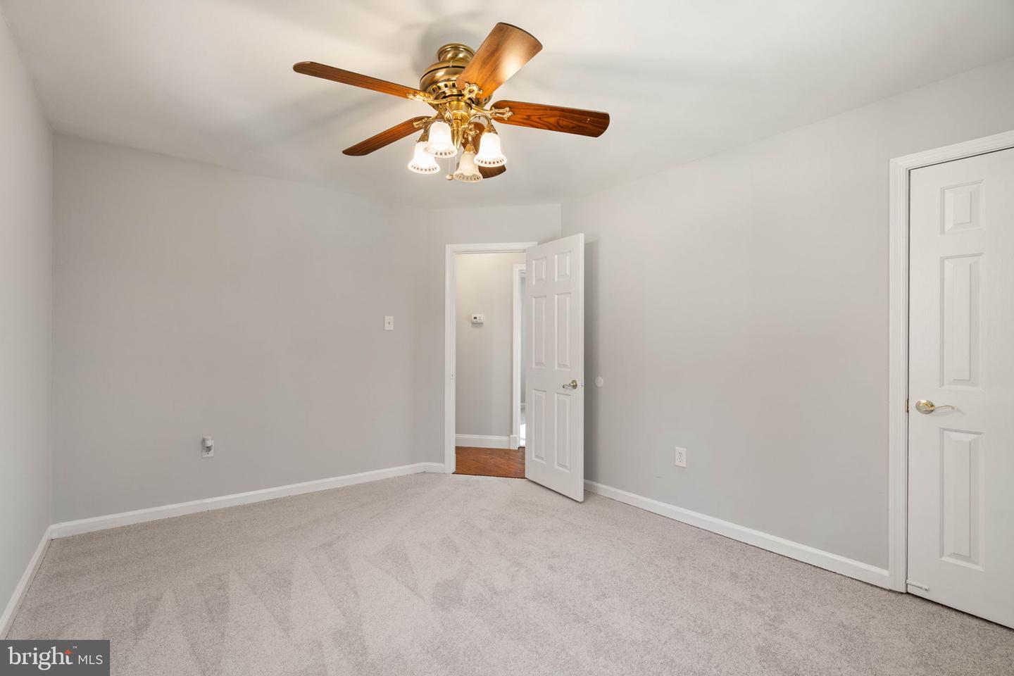 11106 LAKE JACKSON DR, MANASSAS, Virginia 20111, 4 Bedrooms Bedrooms, ,1 BathroomBathrooms,Residential,For sale,11106 LAKE JACKSON DR,VAPW2107732 MLS # VAPW2107732