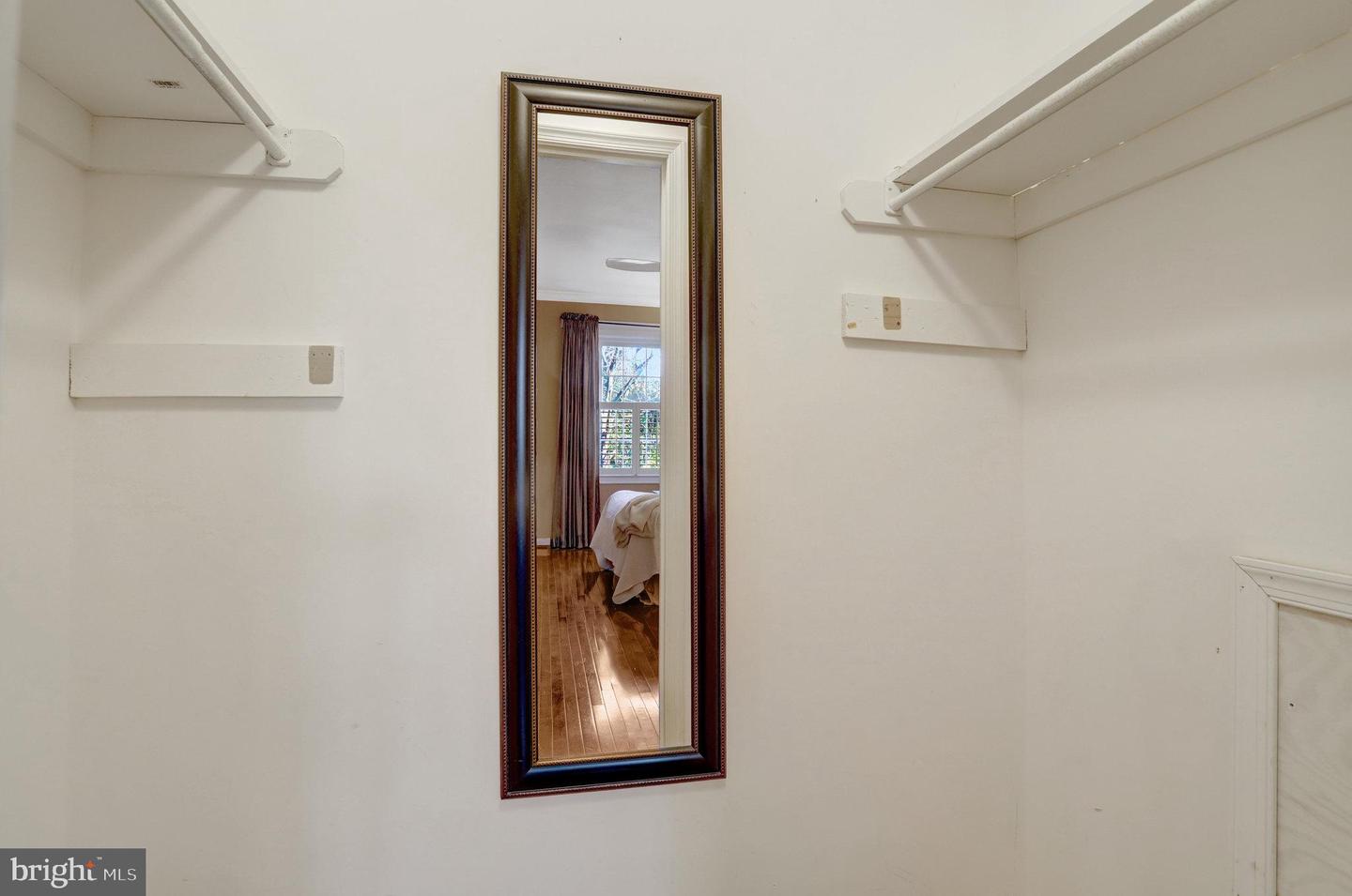 6122 OLD BRENTFORD CT, ALEXANDRIA, Virginia 22310, 3 Bedrooms Bedrooms, ,3 BathroomsBathrooms,Residential,For sale,6122 OLD BRENTFORD CT,VAFX2279114 MLS # VAFX2279114