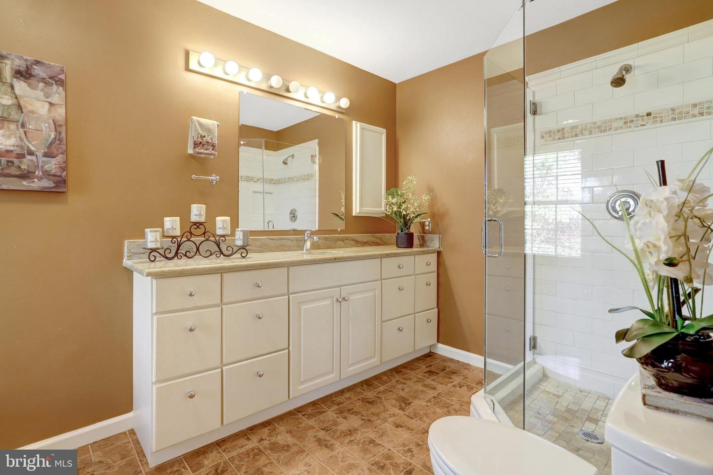 6122 OLD BRENTFORD CT, ALEXANDRIA, Virginia 22310, 3 Bedrooms Bedrooms, ,3 BathroomsBathrooms,Residential,For sale,6122 OLD BRENTFORD CT,VAFX2279114 MLS # VAFX2279114