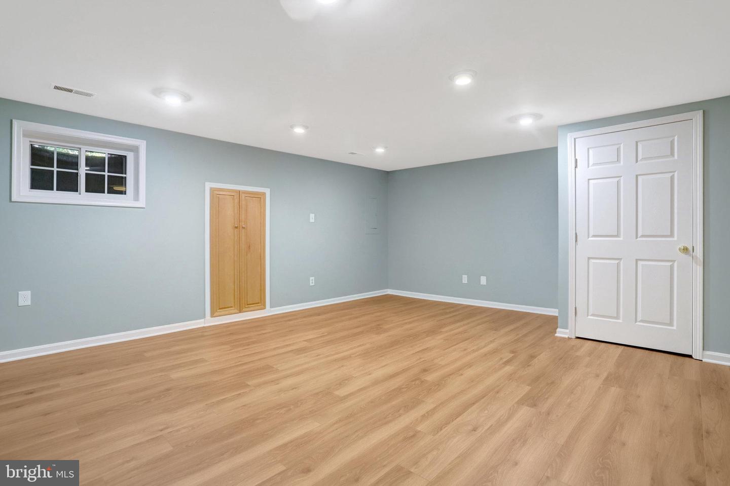 6122 OLD BRENTFORD CT, ALEXANDRIA, Virginia 22310, 3 Bedrooms Bedrooms, ,3 BathroomsBathrooms,Residential,For sale,6122 OLD BRENTFORD CT,VAFX2279114 MLS # VAFX2279114