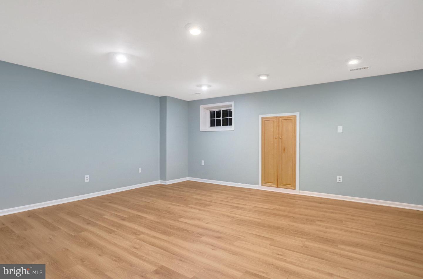 6122 OLD BRENTFORD CT, ALEXANDRIA, Virginia 22310, 3 Bedrooms Bedrooms, ,3 BathroomsBathrooms,Residential,For sale,6122 OLD BRENTFORD CT,VAFX2279114 MLS # VAFX2279114