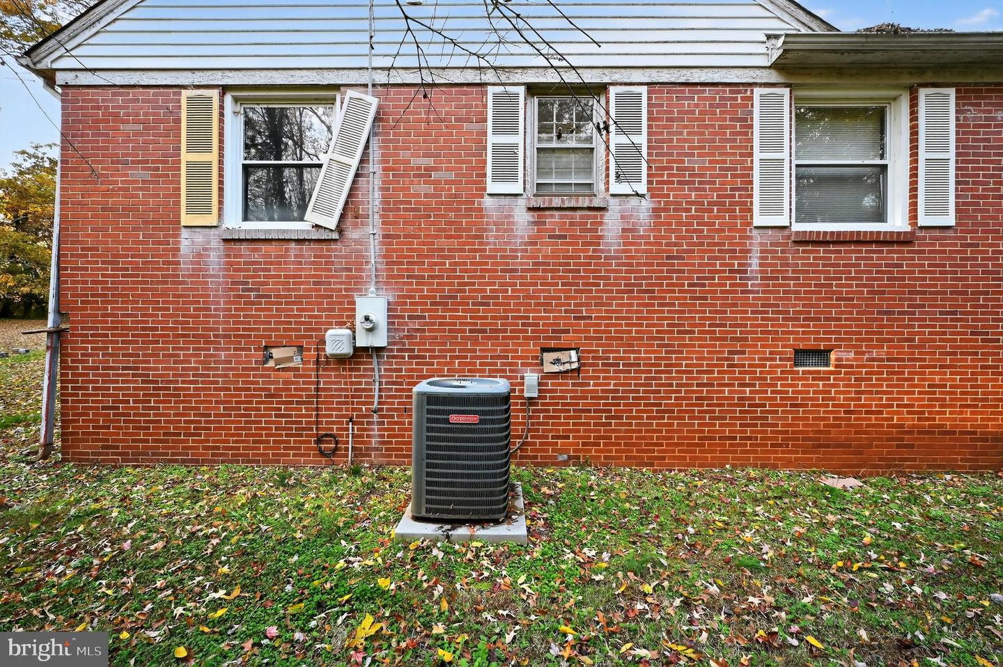 714 ROBERTSON STREET, CHASE CITY, Virginia 23924, 3 Bedrooms Bedrooms, ,2 BathroomsBathrooms,Residential,For sale,714 ROBERTSON STREET,VAMB2000078 MLS # VAMB2000078 714 ROBERTSON STREET, CHASE CITY, Virginia 23924, 3 Bedrooms Bedrooms, ,2 BathroomsBathrooms,Residential,For sale,714 ROBERTSON STREET,VAMB2000078 MLS # VAMB2000078