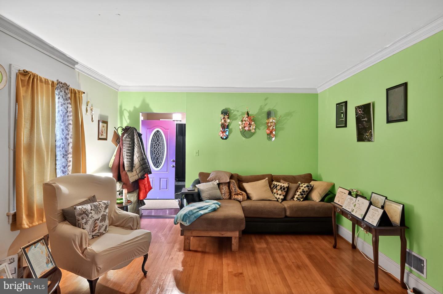 714 ROBERTSON STREET, CHASE CITY, Virginia 23924, 3 Bedrooms Bedrooms, ,2 BathroomsBathrooms,Residential,For sale,714 ROBERTSON STREET,VAMB2000078 MLS # VAMB2000078 714 ROBERTSON STREET, CHASE CITY, Virginia 23924, 3 Bedrooms Bedrooms, ,2 BathroomsBathrooms,Residential,For sale,714 ROBERTSON STREET,VAMB2000078 MLS # VAMB2000078