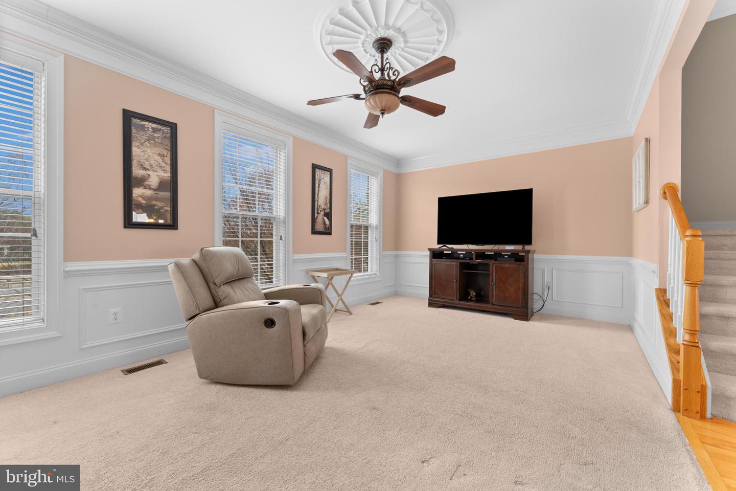 15908 MACKENZIE MANOR DR, HAYMARKET, Virginia 20169, 3 Bedrooms Bedrooms, 6 Rooms Rooms,2 BathroomsBathrooms,Residential,For sale,15908 MACKENZIE MANOR DR,VAPW2107804 MLS # VAPW2107804 15908 MACKENZIE MANOR DR, HAYMARKET, Virginia 20169, 3 Bedrooms Bedrooms, 6 Rooms Rooms,2 BathroomsBathrooms,Residential,For sale,15908 MACKENZIE MANOR DR,VAPW2107804 MLS # VAPW2107804