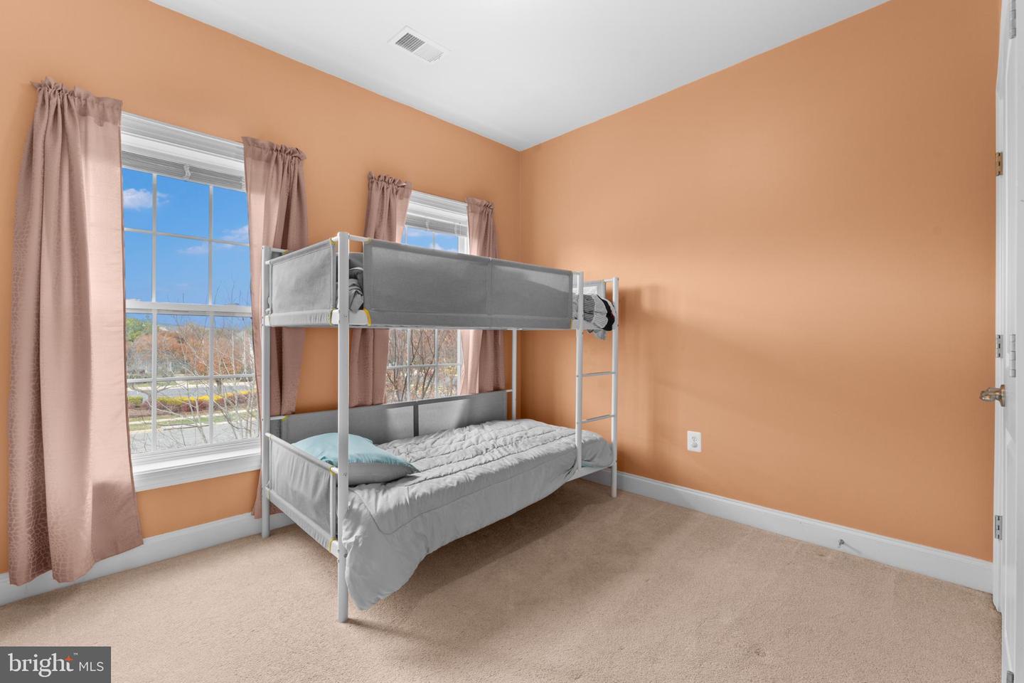 15908 MACKENZIE MANOR DR, HAYMARKET, Virginia 20169, 3 Bedrooms Bedrooms, 6 Rooms Rooms,2 BathroomsBathrooms,Residential,For sale,15908 MACKENZIE MANOR DR,VAPW2107804 MLS # VAPW2107804 15908 MACKENZIE MANOR DR, HAYMARKET, Virginia 20169, 3 Bedrooms Bedrooms, 6 Rooms Rooms,2 BathroomsBathrooms,Residential,For sale,15908 MACKENZIE MANOR DR,VAPW2107804 MLS # VAPW2107804