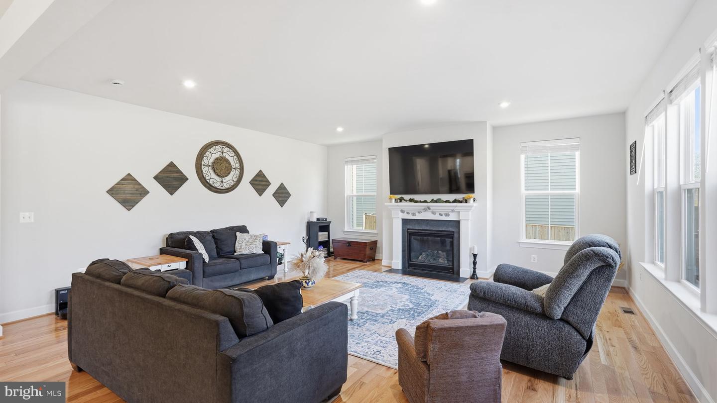 508 CRAB APPLE DR, STAFFORD, Virginia 22554, 5 Bedrooms Bedrooms, ,4 BathroomsBathrooms,Residential,For sale,508 CRAB APPLE DR,VAST2044248 MLS # VAST2044248