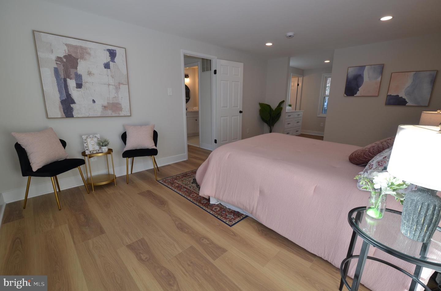 8375 MAGIC LEAF RD, SPRINGFIELD, Virginia 22153, 4 Bedrooms Bedrooms, ,2 BathroomsBathrooms,Residential,For sale,8375 MAGIC LEAF RD,VAFX2279296 MLS # VAFX2279296