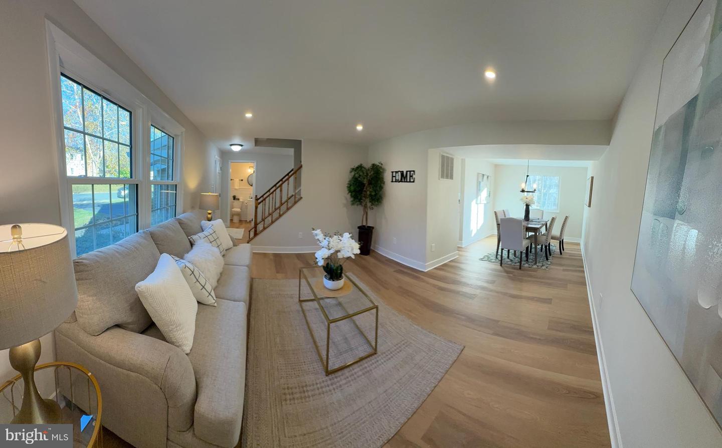 8375 MAGIC LEAF RD, SPRINGFIELD, Virginia 22153, 4 Bedrooms Bedrooms, ,2 BathroomsBathrooms,Residential,For sale,8375 MAGIC LEAF RD,VAFX2279296 MLS # VAFX2279296