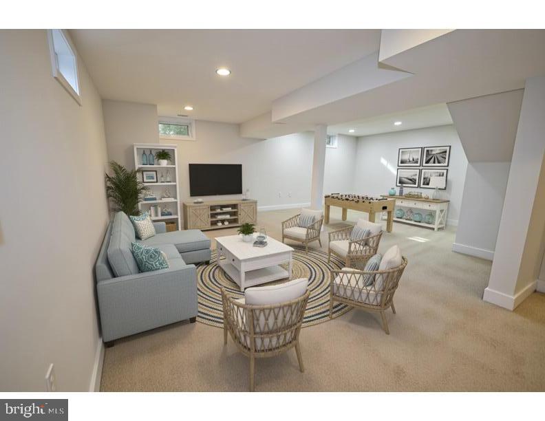 8375 MAGIC LEAF RD, SPRINGFIELD, Virginia 22153, 4 Bedrooms Bedrooms, ,2 BathroomsBathrooms,Residential,For sale,8375 MAGIC LEAF RD,VAFX2279296 MLS # VAFX2279296