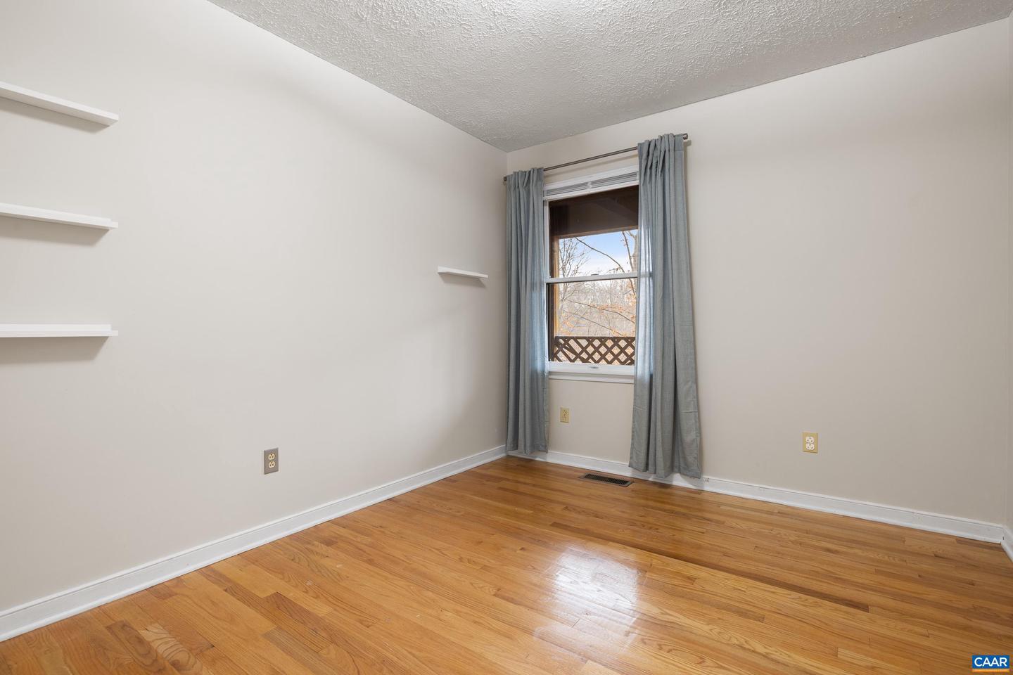 48 JENNINGS DR, PALMYRA, Virginia 22963, 3 Bedrooms Bedrooms, ,2 BathroomsBathrooms,Residential,For sale,48 JENNINGS DR,671159 MLS # 671159