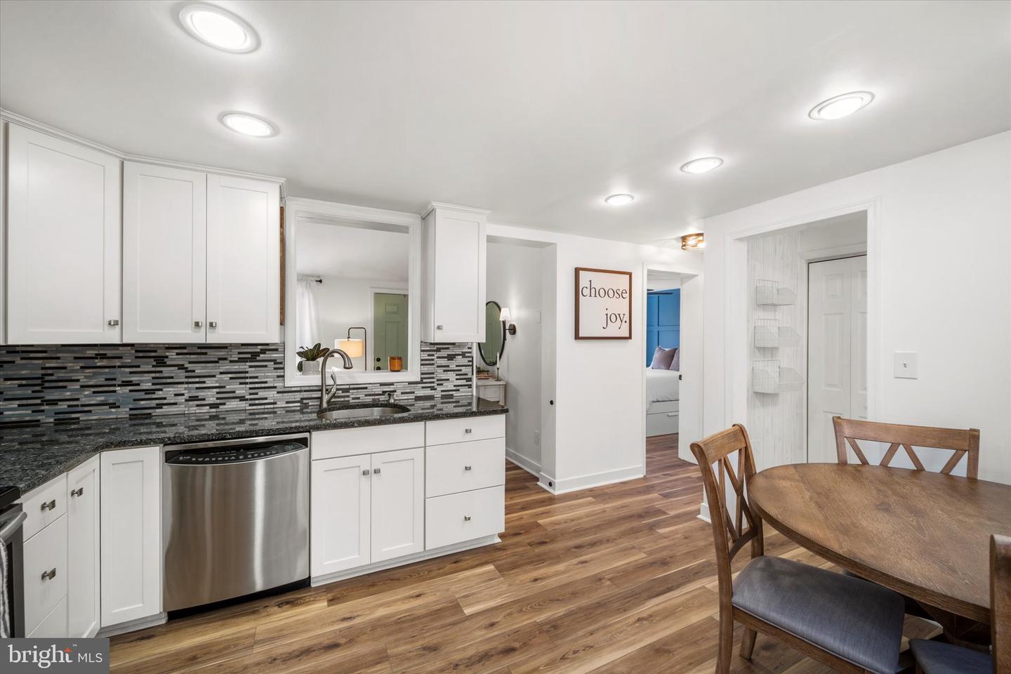 2400 YOUNGS DR, HAYMARKET, Virginia 20169, 3 Bedrooms Bedrooms, ,2 BathroomsBathrooms,Residential,For sale,2400 YOUNGS DR,VAPW2107926 MLS # VAPW2107926