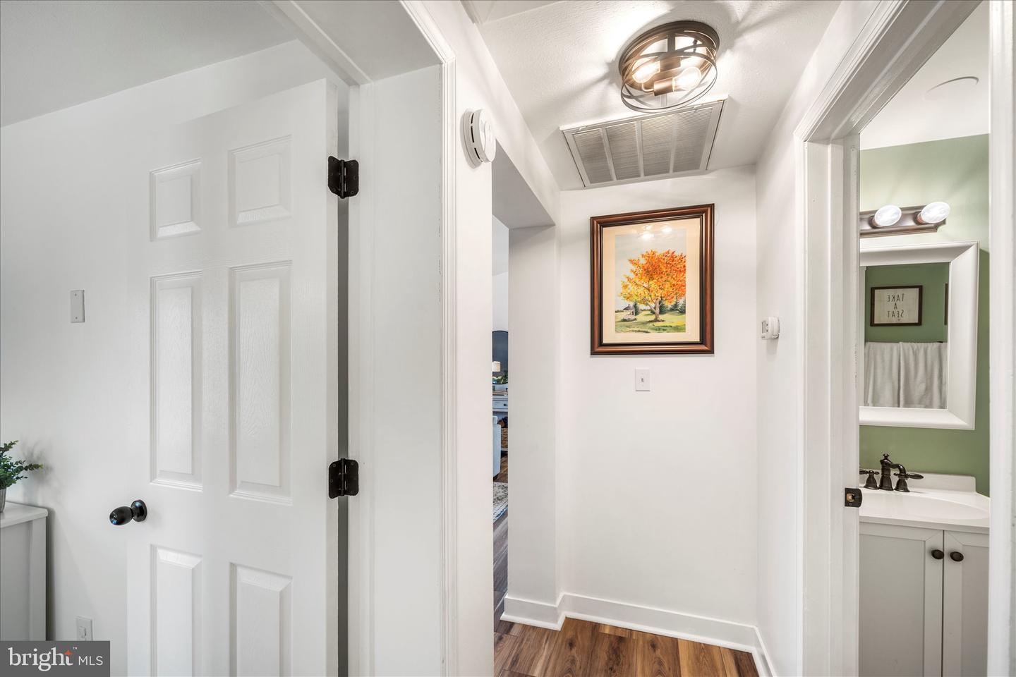 2400 YOUNGS DR, HAYMARKET, Virginia 20169, 3 Bedrooms Bedrooms, ,2 BathroomsBathrooms,Residential,For sale,2400 YOUNGS DR,VAPW2107926 MLS # VAPW2107926