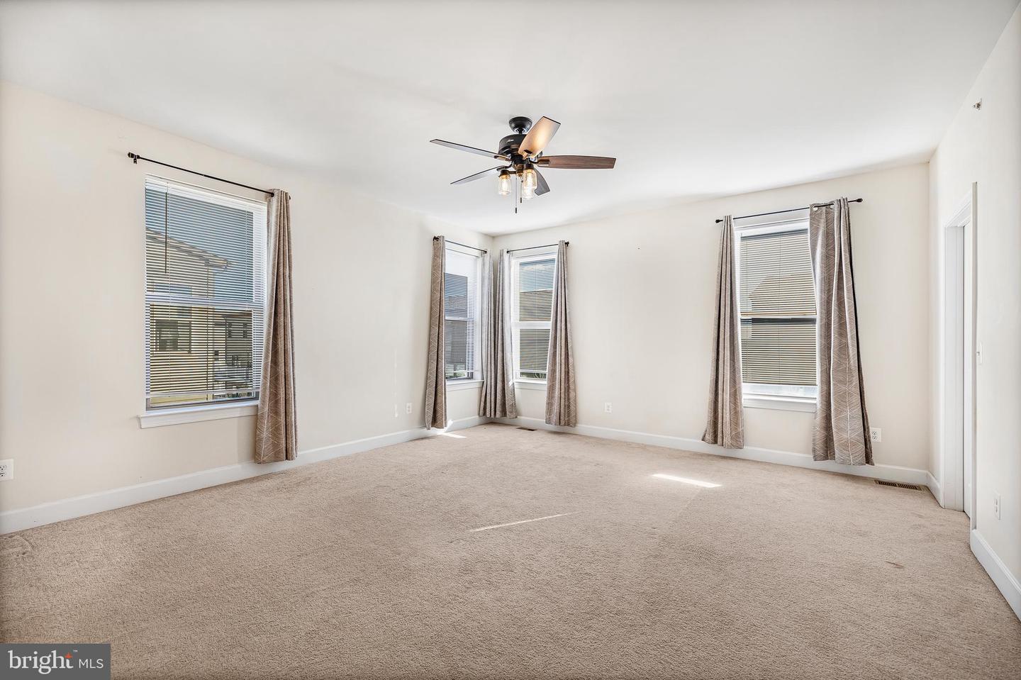 10436 RATCLIFFE TRL, MANASSAS, Virginia 20110, 3 Bedrooms Bedrooms, ,2 BathroomsBathrooms,Residential,For sale,10436 RATCLIFFE TRL,VAMN2009710 MLS # VAMN2009710