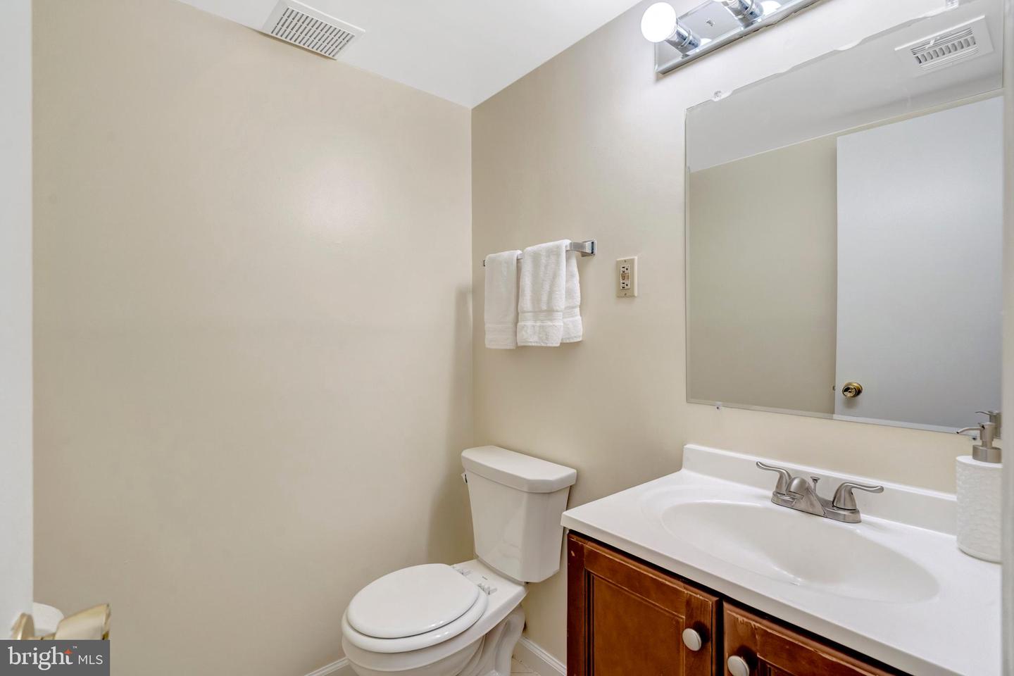 7219 BONA VISTA CT, SPRINGFIELD, Virginia 22150, 3 Bedrooms Bedrooms, ,2 BathroomsBathrooms,Residential,For sale,7219 BONA VISTA CT,VAFX2279374 MLS # VAFX2279374