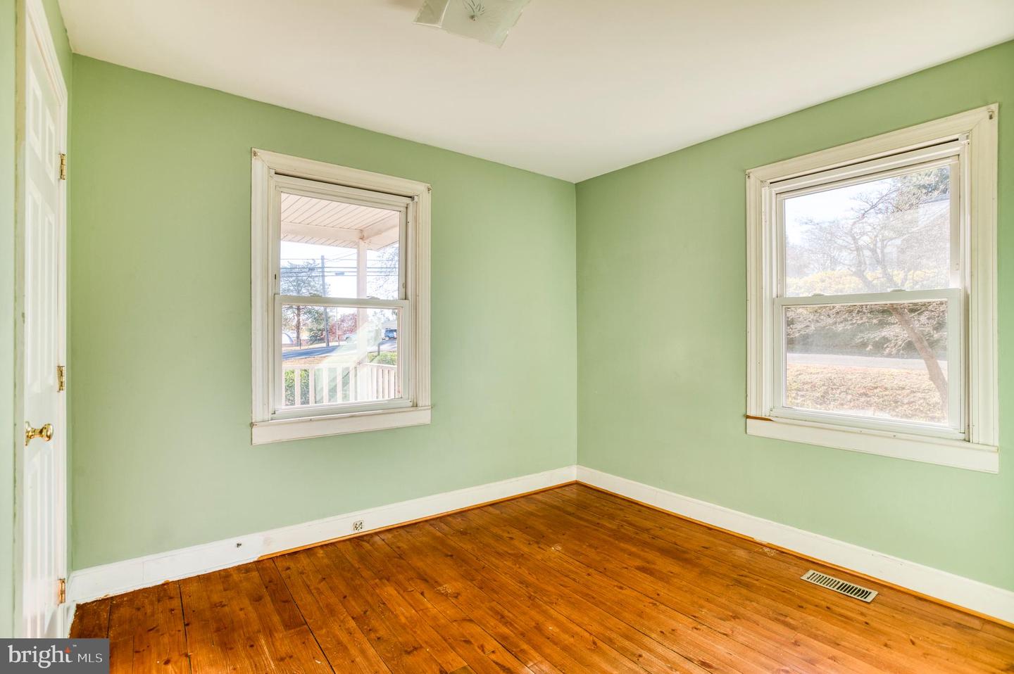 1622 ORANGE RD, CULPEPER, Virginia 22701, 2 Bedrooms Bedrooms, ,2 BathroomsBathrooms,Residential,For sale,1622 ORANGE RD,VACU2012104 MLS # VACU2012104