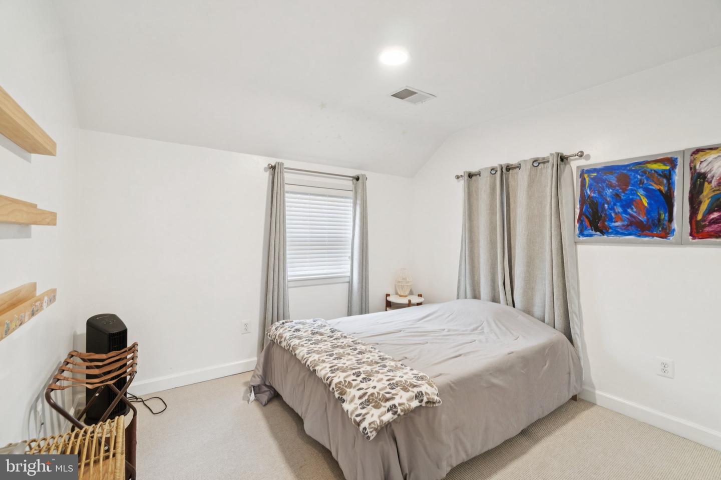 5300 WILSON BLVD, ARLINGTON, Virginia 22205, 2 Bedrooms Bedrooms, ,3 BathroomsBathrooms,Residential,For sale,5300 WILSON BLVD,VAAR2066110 MLS # VAAR2066110