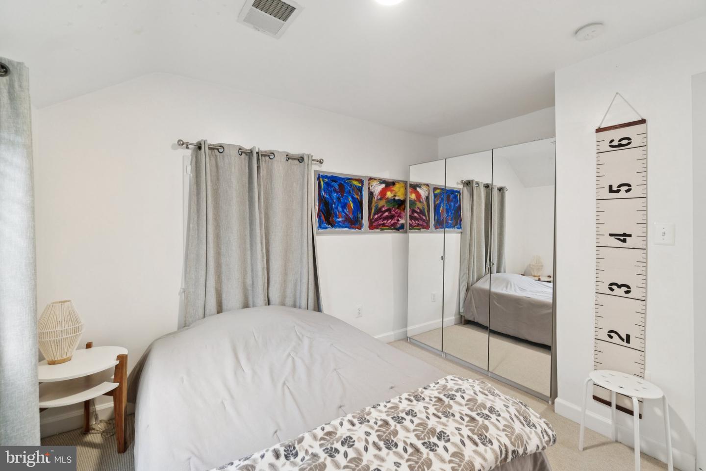 5300 WILSON BLVD, ARLINGTON, Virginia 22205, 2 Bedrooms Bedrooms, ,3 BathroomsBathrooms,Residential,For sale,5300 WILSON BLVD,VAAR2066110 MLS # VAAR2066110