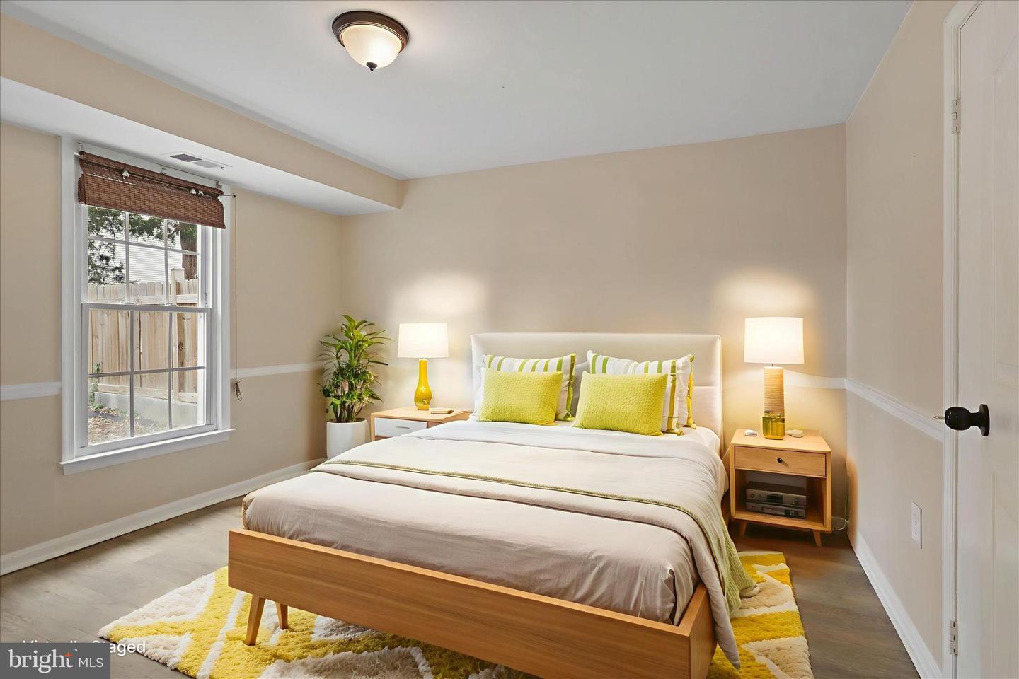 8180 FERNLAKE CT, ALEXANDRIA, Virginia 22309, 4 Bedrooms Bedrooms, ,3 BathroomsBathrooms,Residential,For sale,8180 FERNLAKE CT,VAFX2279320 MLS # VAFX2279320