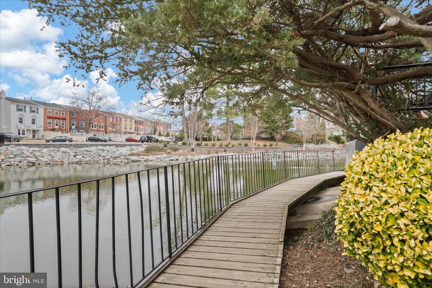 8180 FERNLAKE CT, ALEXANDRIA, Virginia 22309, 4 Bedrooms Bedrooms, ,3 BathroomsBathrooms,Residential,For sale,8180 FERNLAKE CT,VAFX2279320 MLS # VAFX2279320