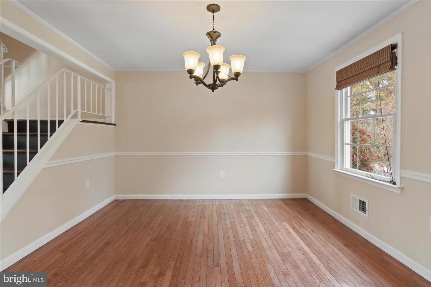 8180 FERNLAKE CT, ALEXANDRIA, Virginia 22309, 4 Bedrooms Bedrooms, ,3 BathroomsBathrooms,Residential,For sale,8180 FERNLAKE CT,VAFX2279320 MLS # VAFX2279320