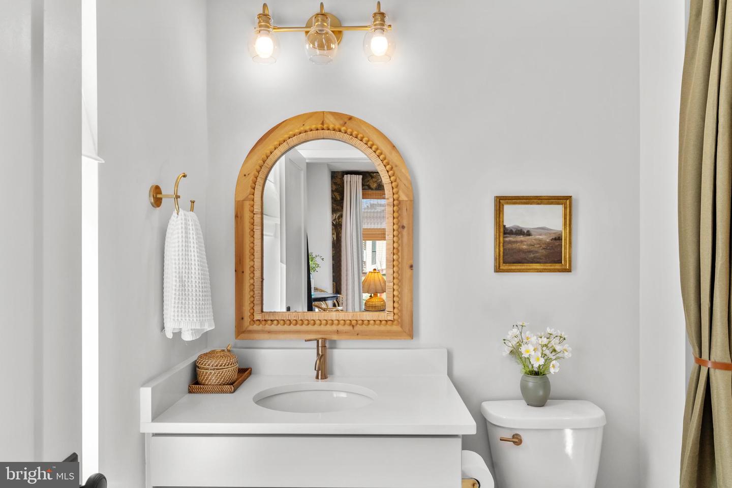 22962 SULLIVANS COVE SQ, BRAMBLETON, Virginia 20148, 4 Bedrooms Bedrooms, ,3 BathroomsBathrooms,Residential,For sale,22962 SULLIVANS COVE SQ,VALO2111210 MLS # VALO2111210