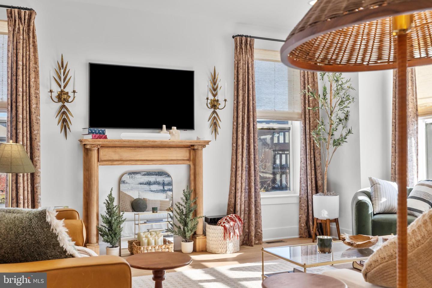 22962 SULLIVANS COVE SQ, BRAMBLETON, Virginia 20148, 4 Bedrooms Bedrooms, ,3 BathroomsBathrooms,Residential,For sale,22962 SULLIVANS COVE SQ,VALO2111210 MLS # VALO2111210