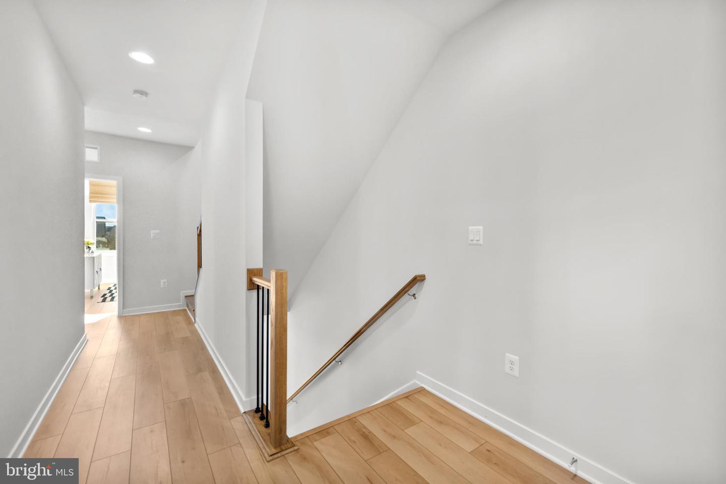 22962 SULLIVANS COVE SQ, BRAMBLETON, Virginia 20148, 4 Bedrooms Bedrooms, ,3 BathroomsBathrooms,Residential,For sale,22962 SULLIVANS COVE SQ,VALO2111210 MLS # VALO2111210